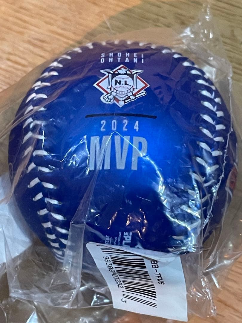 【新品】ドジャース大谷2024 50/50 MVP WS優勝記念ボール　ブルー
